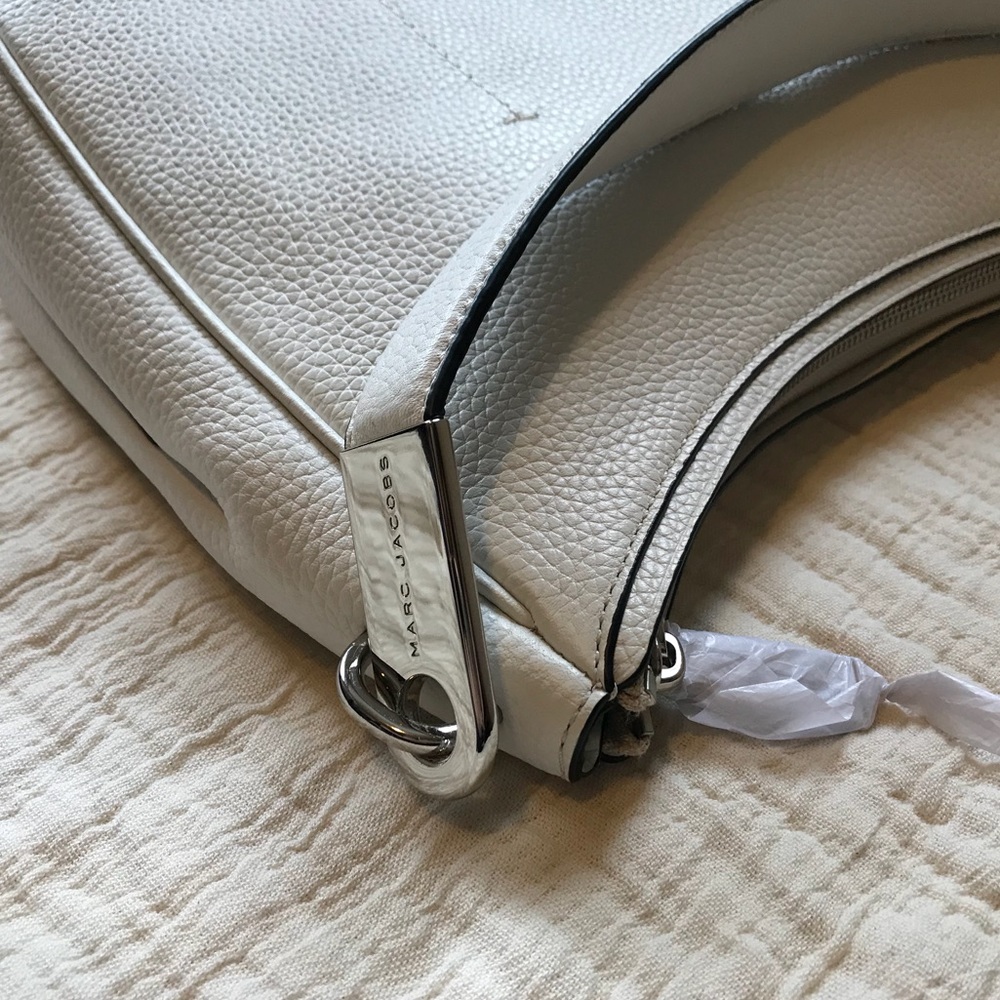😍 NWT MARC JACOBS Pike Place Leather Hobo White - Picture 8 of 8